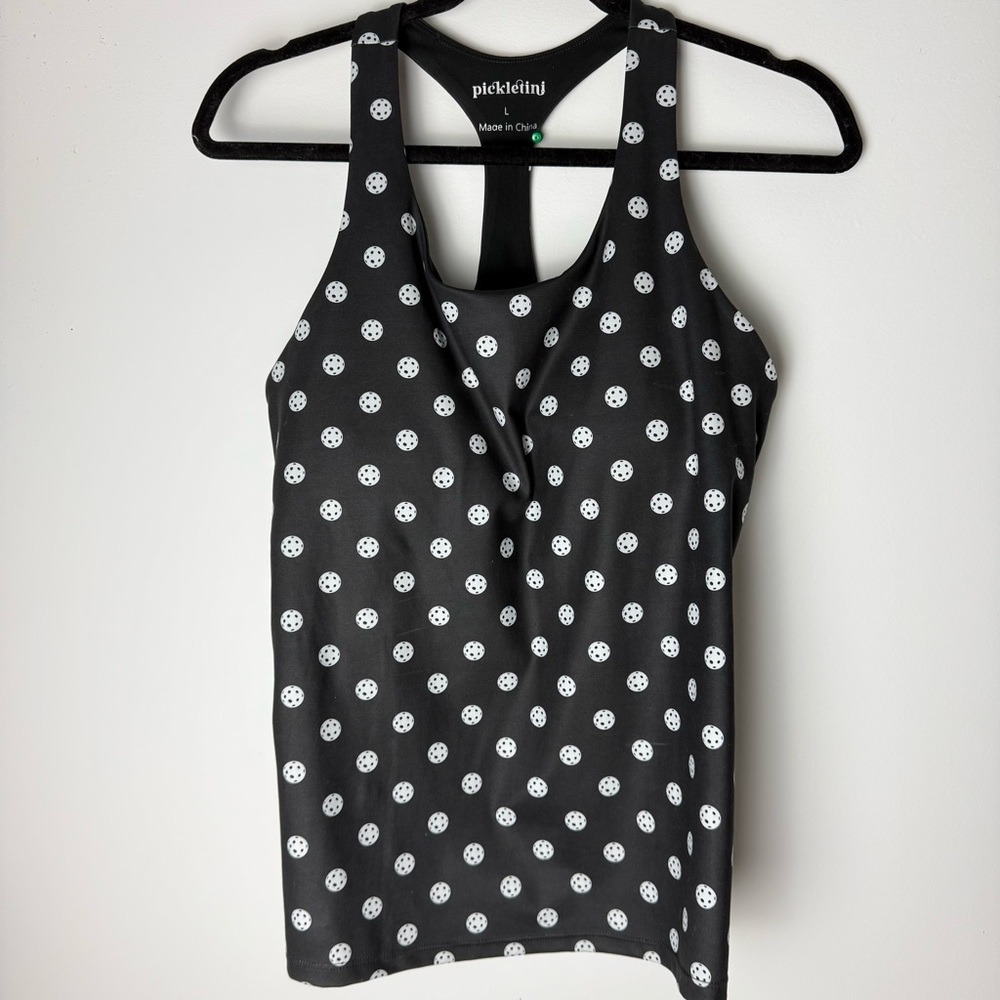Black and White Fitted Buttoned Tank Top